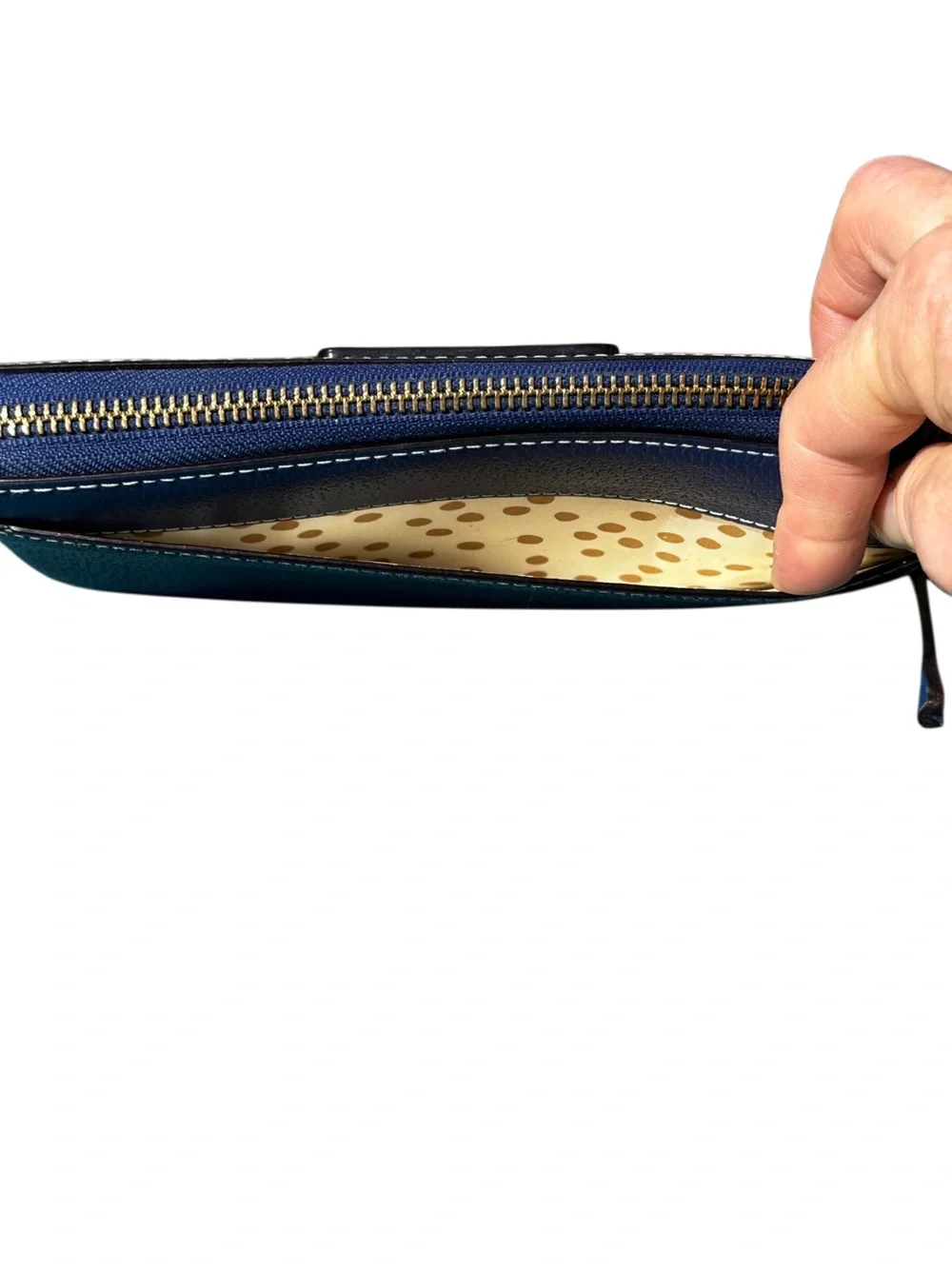 KATE SPADE Pebbled Leather Zip Around Wallet Blue Still Good For Some More Fun